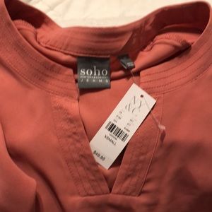 👚NY&CO NWT Lace Blouse & Free Pants!👖